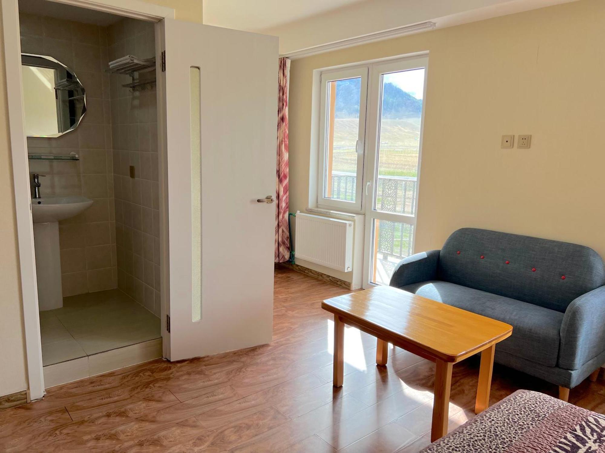 Yoliin Hural Takhi Resort Terelj מראה חיצוני תמונה